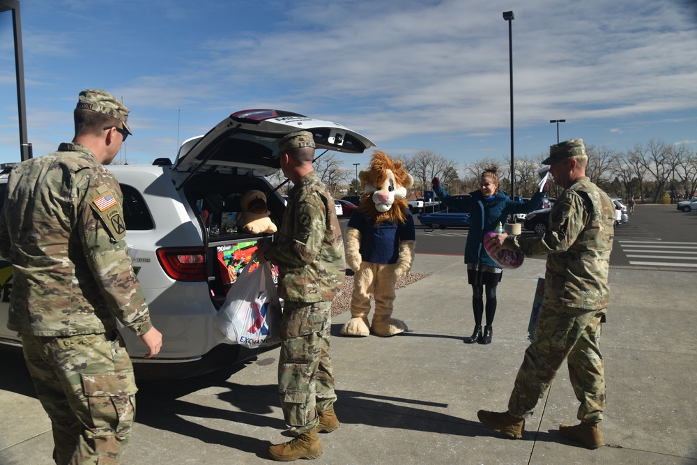 Dvids News Cramming The Cruiser For Carson Families