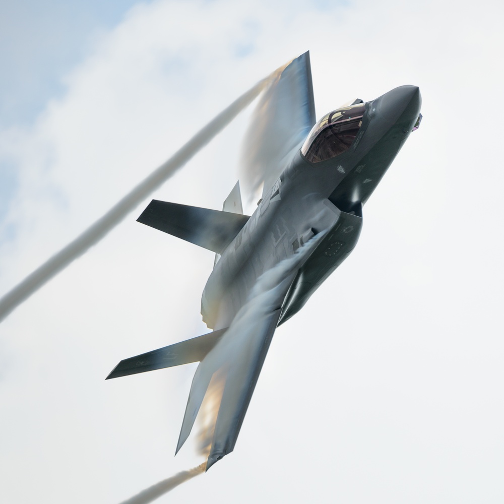 F 35 Demo Team Performs At The Defenders Of Liberty Air Space Show