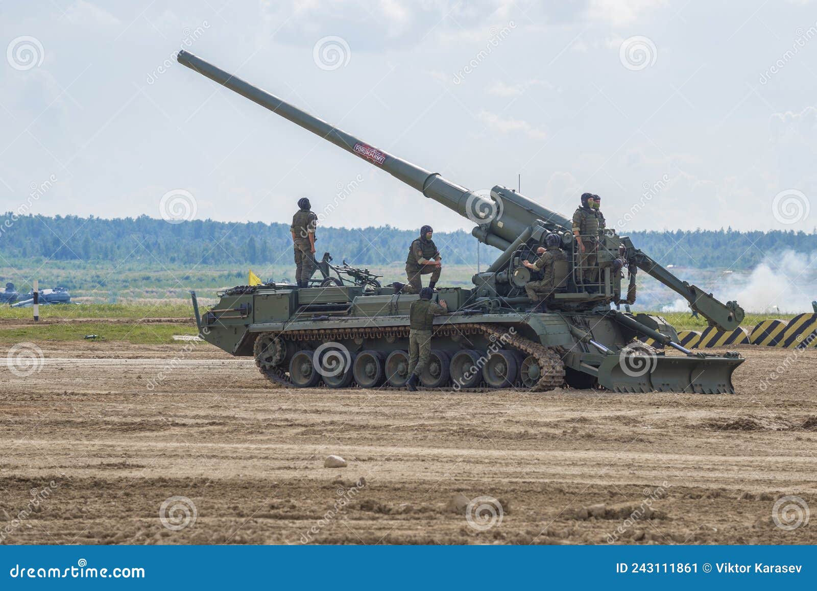 Malka 2S7m First Upgraded 203Mm Self Propelled World S Biggest