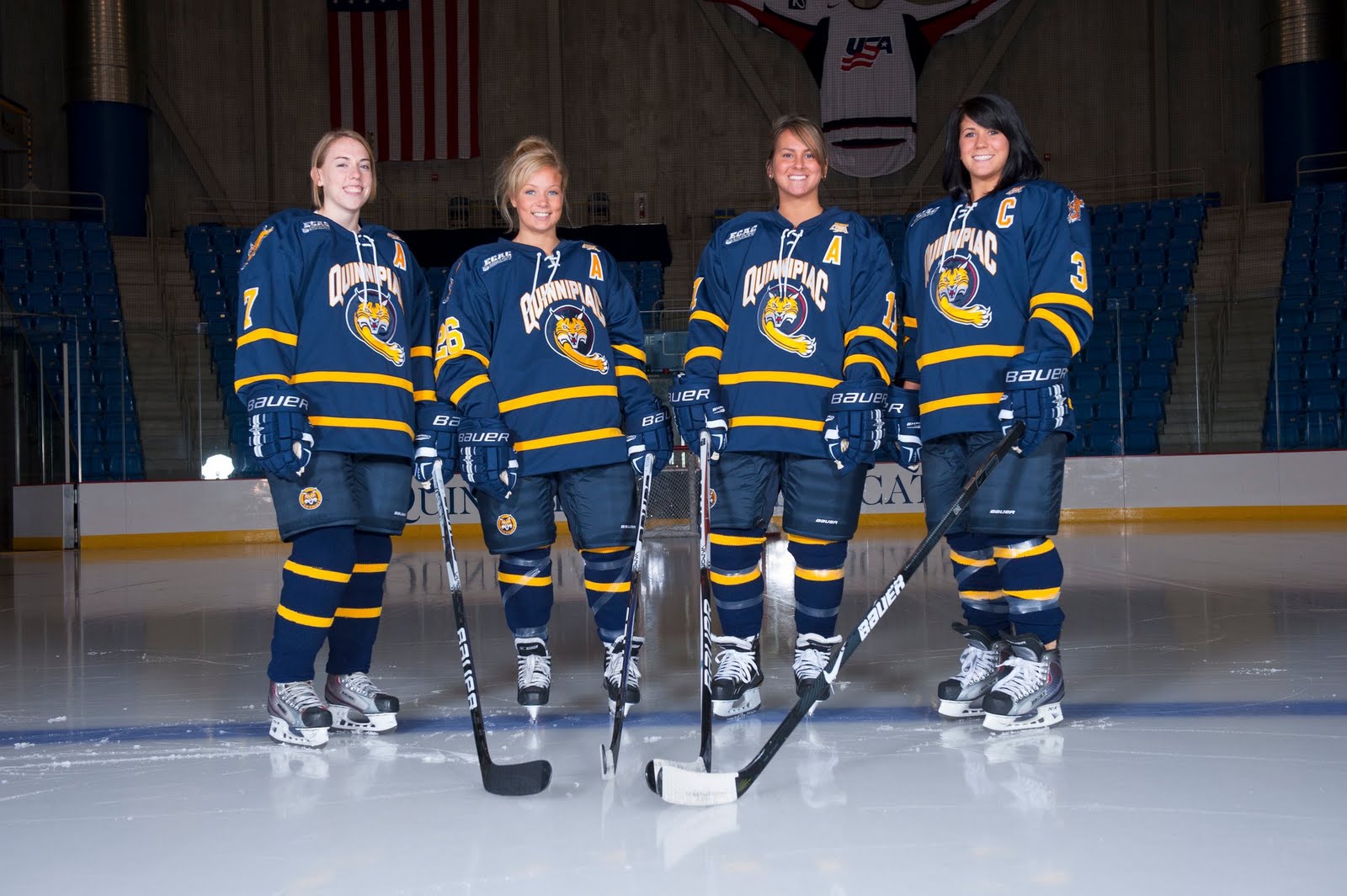 Skating The Dream Quinnipiac Women S Ice Hockey Photo Gallery