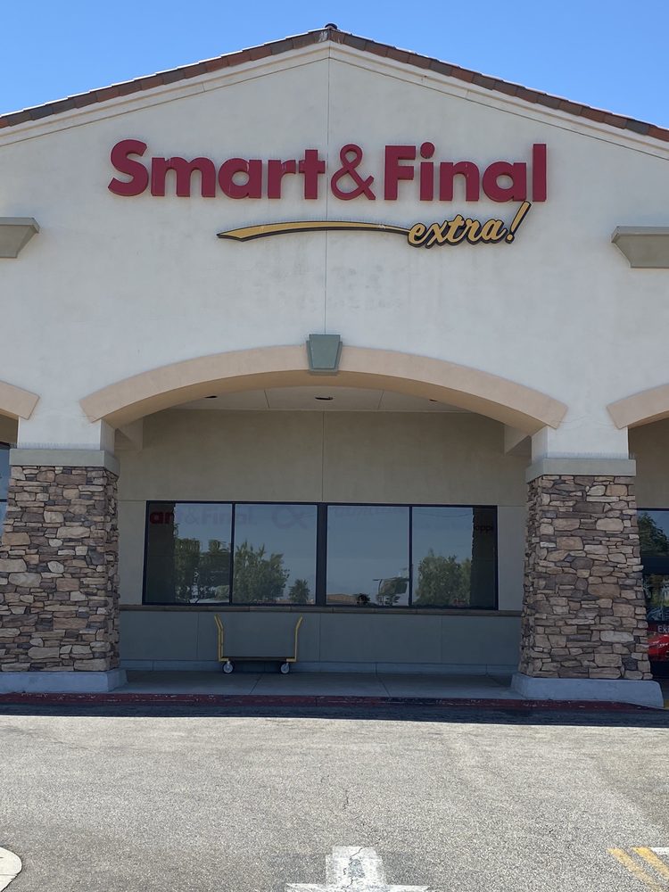 Smart & Final Palmdale Store Overview and Services